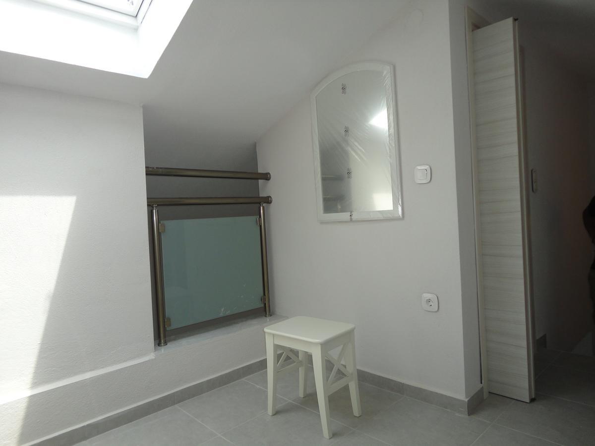 Giotis Apartment