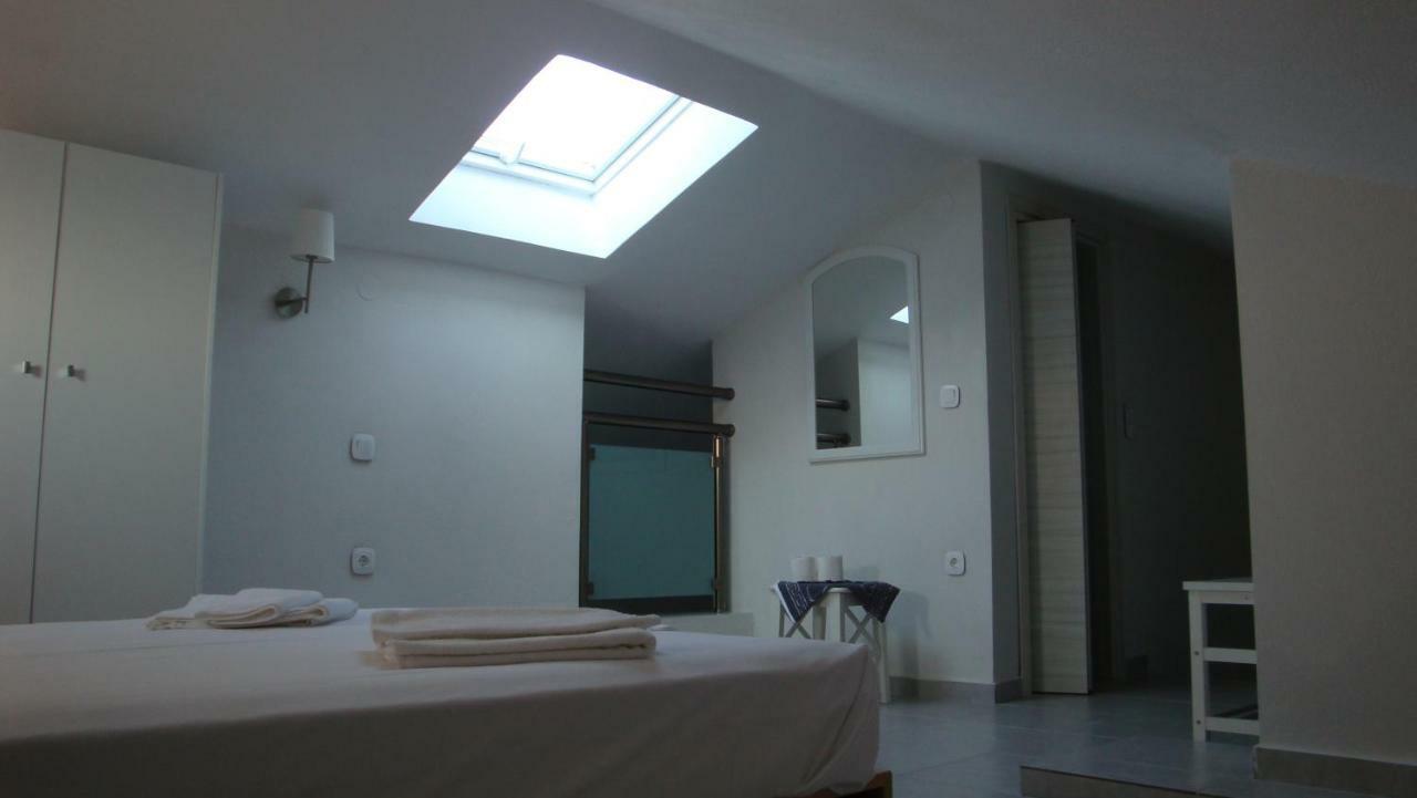 Giotis Apartment *